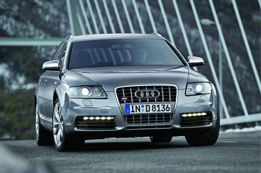  Audi S6 Avant (4F, C6) 2006 года  (фото 15 из 35)